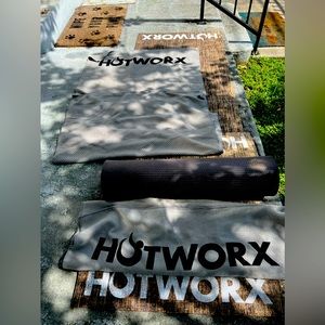 Hotworx Sauna Yoga Matt and Towel